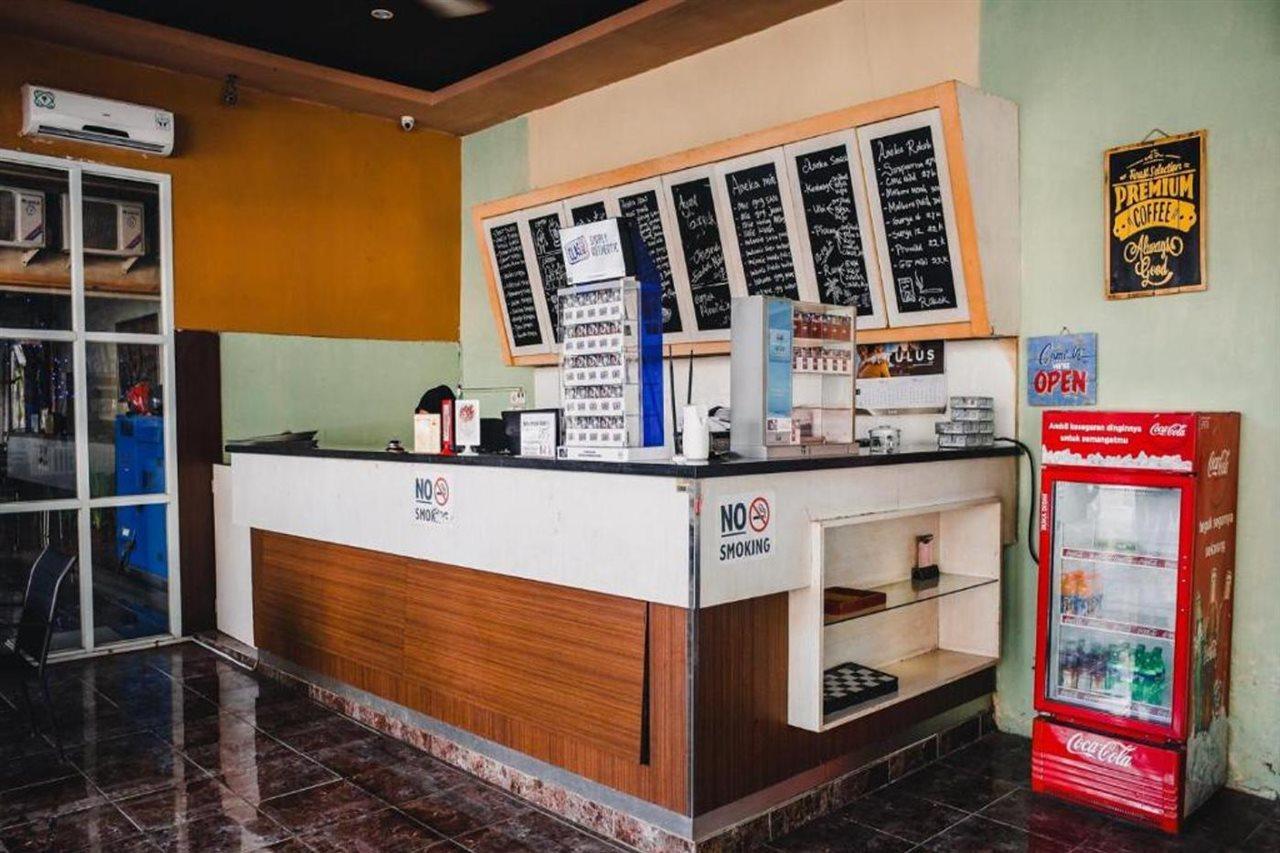 Reddoorz Plus Near Sultan Hasanuddin Airport Makassar Kültér fotó
